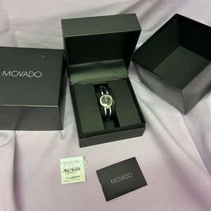 Movado Amorosa Black Dial Ladies Watch! With Box/Papers! Retail$595! Ships Free!